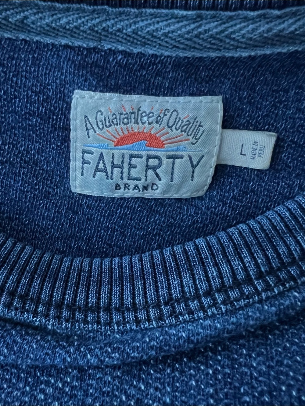 Faherty Brand Indigo Blue Graphic Crewneck Sweatshirt Large Coastal Surf - Picture 6 of 12